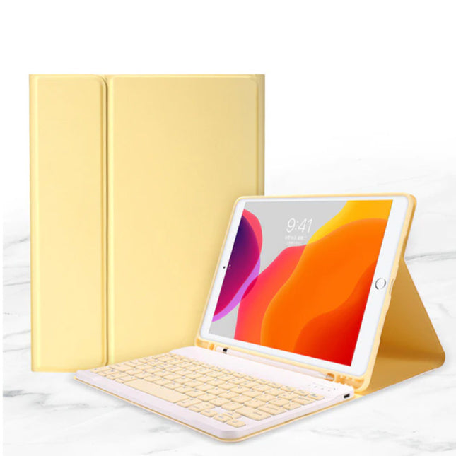 Toetsenbord Hoes voor iPad 9.7" (2017) - QWERTY Multifunctionele Keyboard Bluetooth Smart Cover Case Hoesje Geel