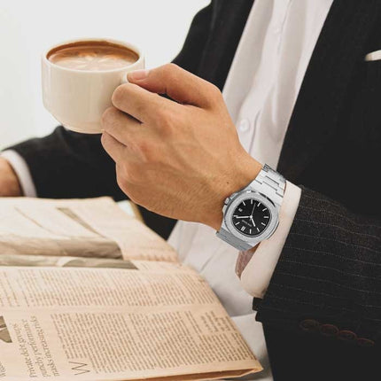 Frosted Luxe Horloge voor Heren - Roestvrij Staal Kwarts Uurwerk met Opbergdoosje Zilver Zwart