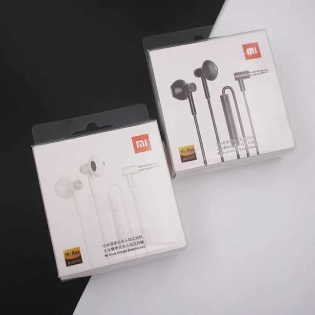 3.5mm AUX Oordopjes met Microfoon en Controls - Oortjes Wired Earphones Oortelefoon Zwart