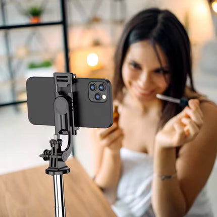 Q05 Selfie Stick Tripod - Intrekbare Vlog Statief Selfiestick - Zwart